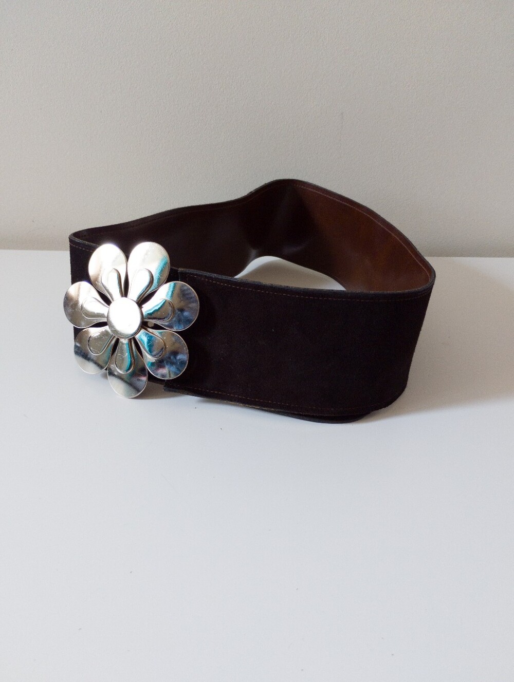 Holt Renfrew Vintage Made in France Brown Suede & Leather Statement Belt